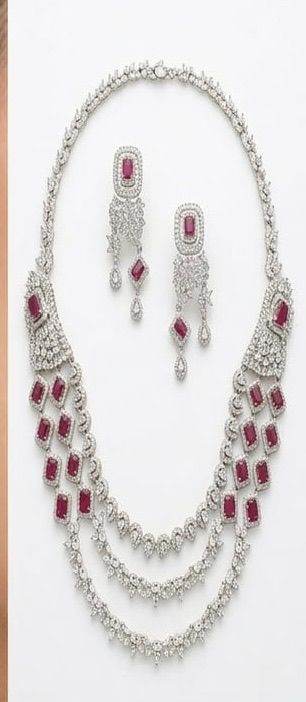 Cushion ruby Cascade set